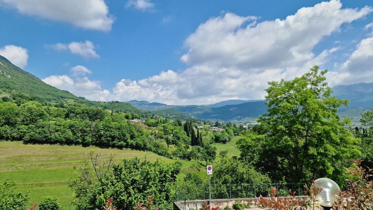 Bed and Breakfast Bellavista Caprino Veronese Exteriér fotografie